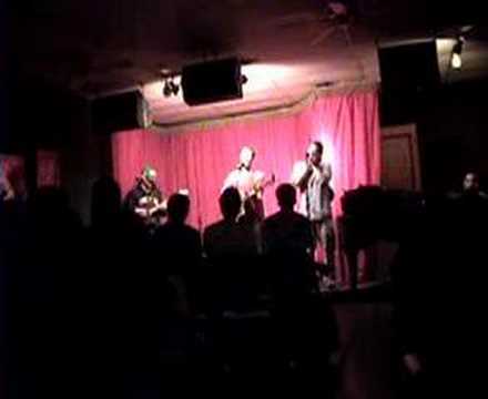 Drew Gasparini live @ Twiggs 2006