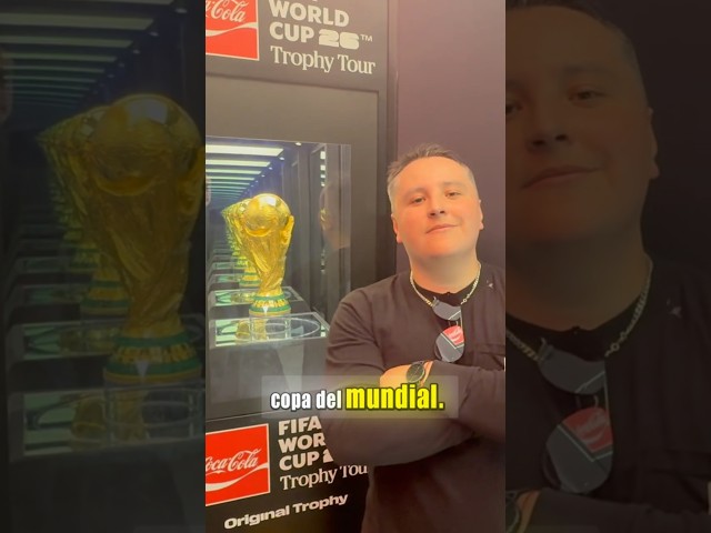 Vídeo relacionado con Larius Trofeo de fútbol Copa de honor - ST3 (sin texto deseado, dorado)
