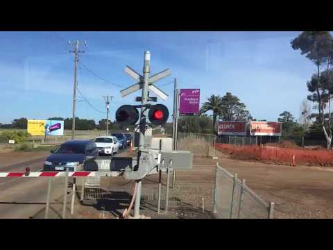 Vline Trains: Bacchus Marsh to Southern Cross