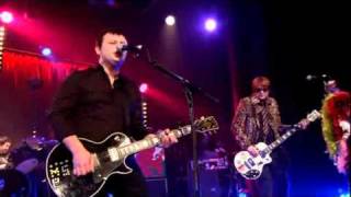 Manic Street Preachers - (It's Not A War) Just The End of Love