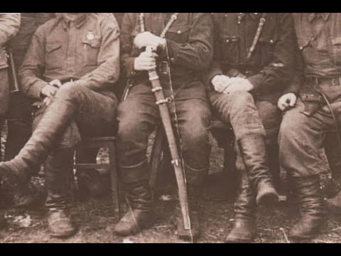 Soldatenschaschka M1927 und der Dragonersäbel der Roten Armee