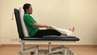 NUHS Physiotherapy - Heel slides with towel