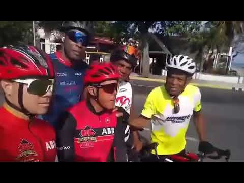 Cuban cycling . Matanzas - Varadero - Matanzas 60 KMS con este grupo encabezado por Silvio Heliodoro