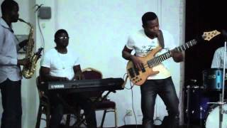 WAYMAN TISDALE - Get Down On It (Bass Solo Cover)