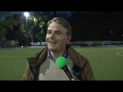 Ronald Ermes van TOGB: ''Aan de bar leer je elkaar beter kennen, dan na 10 trainingen''.