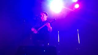 Les Dauphins et les Licornes, Les Trois Accords, MTelus