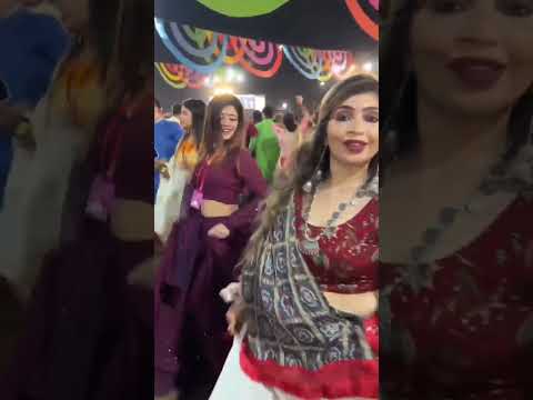 Hu gokul no govaliyo Tu gokul ni govaran #garba #gujaratigarba #gujjugarba #garbalover #garbadance