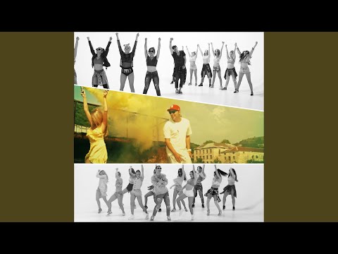 E Pentru Ea (feat. Boby & Daniela Gyorfi)