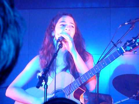 Fanny Krief ... Concert Privé Studio SFR 1ère Partie Charlie WINSTON 19/11/09