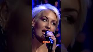 Enrique Iglesias 🖤 Taking back my love Live #EnriqueIglesias 🤟 #ei #EnriqueRickytour #FinalAlbum