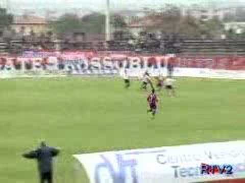 Montevarchi-Cecina 2-1
