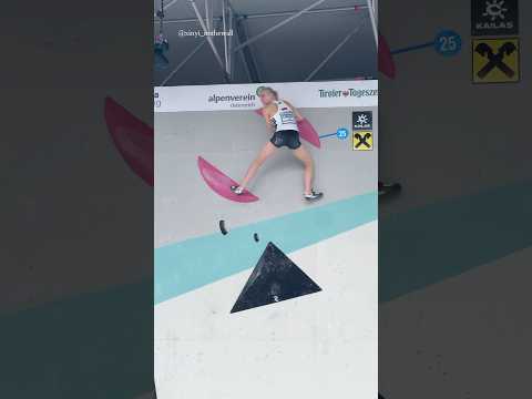 The GOAT is back!!! Janja Garnbret flashing W1 during the semifinals in Innsbruck #bouldering