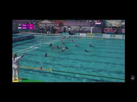 MEET ESMEE ROIJEN - COLLEGE WATERPOLO RECRUIT WITH OVERBOARDER