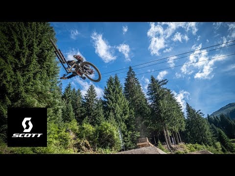 Vinny T’s Day Out in The Park! Sundays in Châtel – Episode Ten