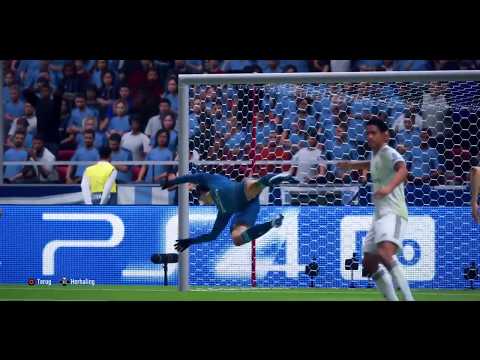 What is Courtois doing? - FIFA 19 demo