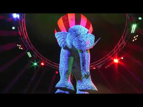 Table Art Dream Circus table centre highlights