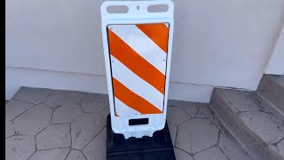 Step-N-Lock Vertical Panel Barricade