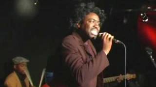 Download lagu Robert T - Soul Glo mp3