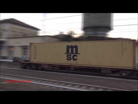 TRENI MERCI IN TRANSITO A ARQUATA SCRIVIA. (AL) VEN. 4 - 1 - 2019.