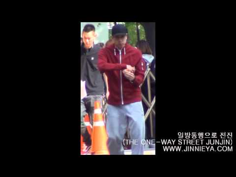 130517 KBS 뮤직뱅크_신화 출근길_직캠_by.GUJJING