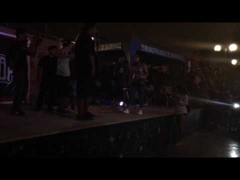 Zakia vs Fox (8vos) - FestiHop 2017 - FreeRap Zone