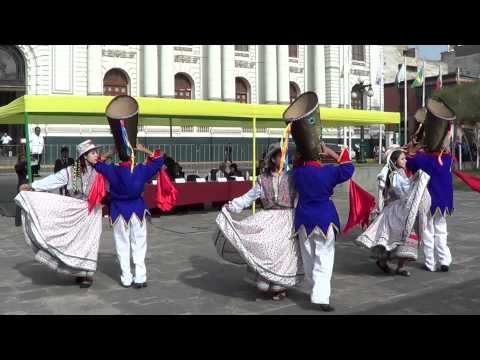 DANZA NEGRILLOS DE AREQUIPA COLEGIO EL AMERICANO EN EL CONGRESO DE LA REPUBLICA