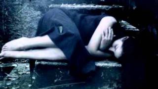 Emel Müftüoğlu - Korkuyorum