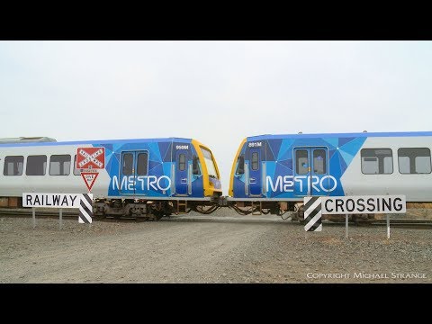 SSR P14 & T363 With Metro Trains Melbourne Xtrapolis Transfer To Ballarat - PoathTV Railways
