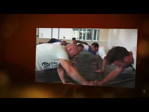 Kickboxen & Muay Thai und Krav Maga Training