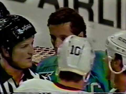 Sharks vs Blackhawks scrum - Oct 13, 1991