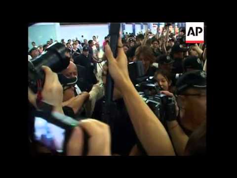 Japanese pop diva arrives in Hong Kong to shoot new music video