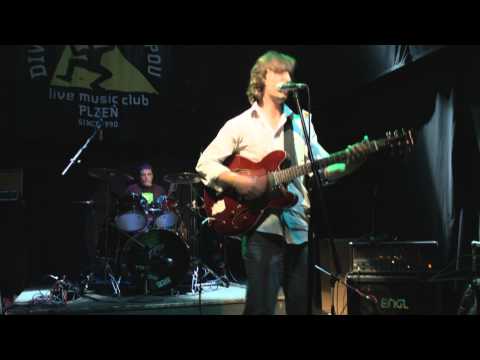 Iggy Gott - Iggy Gott - God Save The Queen