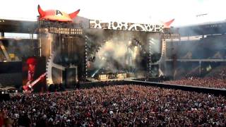 AC/DC Live Intro / Rock 'N Roll Train im Stade de Suisse Bern 8.6.2010 HD
