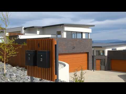 1 & 2/4 Ardilletta Place, Tranmere, TAS 7018, 3房, 2浴, Townhouse
