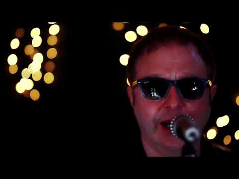 Cronin - Bank of Love (Official Video)