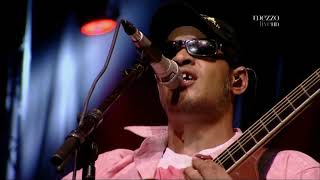 Raul Midon &amp; Richard Bona J - State of Mind (Jazz in Marciac 2011) HD