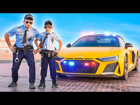 पुलिस के रूप में Jason और Alex एक शांत कार में एक अपराधी को पकड़ते हैं!