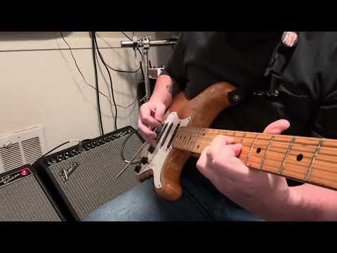 Dialing in some dual Deluxe Reverb tones…