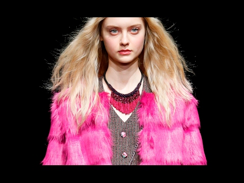 Lola Casademunt | Fall Winter 2017/2018 Full Fashion Show | Exclusive