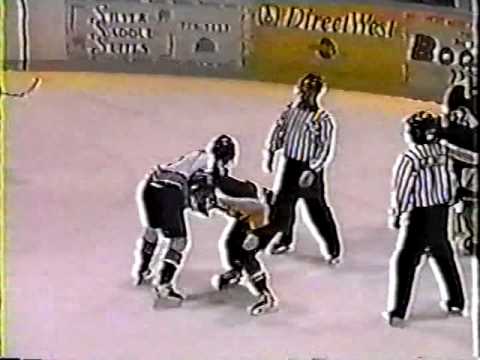 Ben Ondrus vs Mark Ardelan WHL Feb 7/01