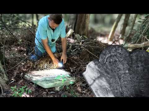 Lost Graves & Untold History—Hidden Roadside Cemetery! Whitley / Russel Cemetery