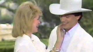 GEORGE STRAIT  -   WHEN IT'S CHRISTMAS TIME IN TEXAS