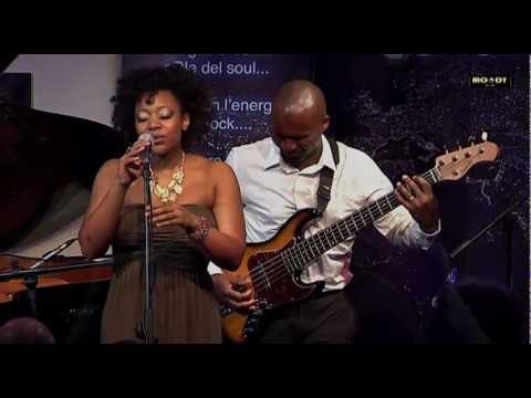 Olatuja Project "Sumo mi" @ Moody jazz cafè - 5-12-2011