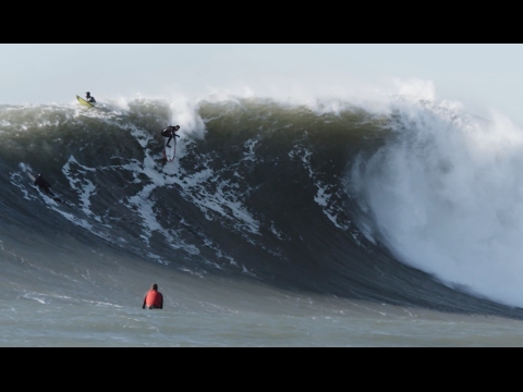 This Might Be the Prettiest Footage of Surfing Giant Maverick's We've Ever Seen - The Inertia