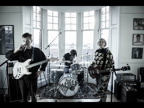Kagoule - Gush, Made of Concrete - Tenement TV