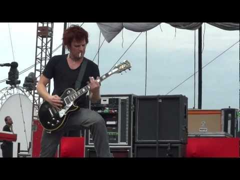 Crossfade - Cold live, Rock Allegiance Tour 2011, Nashville