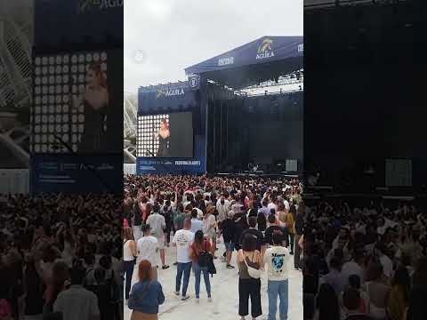 'MI NOMBRE', el dardo definitivo de LEIRE MARTÍNEZ a LA OREJA DE VAN GOGH | EL PAÍS