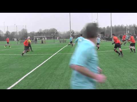 Opjestropdas.nl 7 feb 2015 VV De Meern 8 - VV De Meern 7 com 4-5 Hesje van zat 8 en een koekoekje