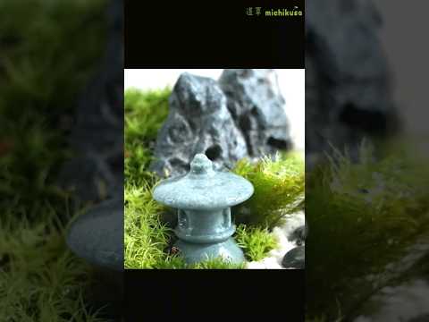 苔と紐を使った空中庭園、素晴らしいアイデアですね！  庭園