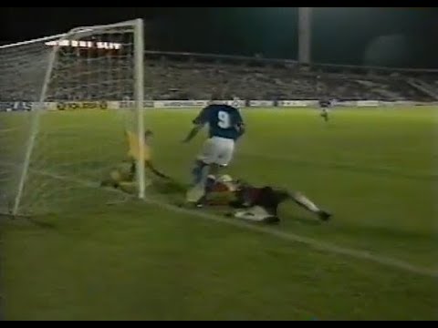 Amistoso   1996   Brasil     x    Lituânia    Veja  a  Obra  Prima  de Ronaldo Fenômeno